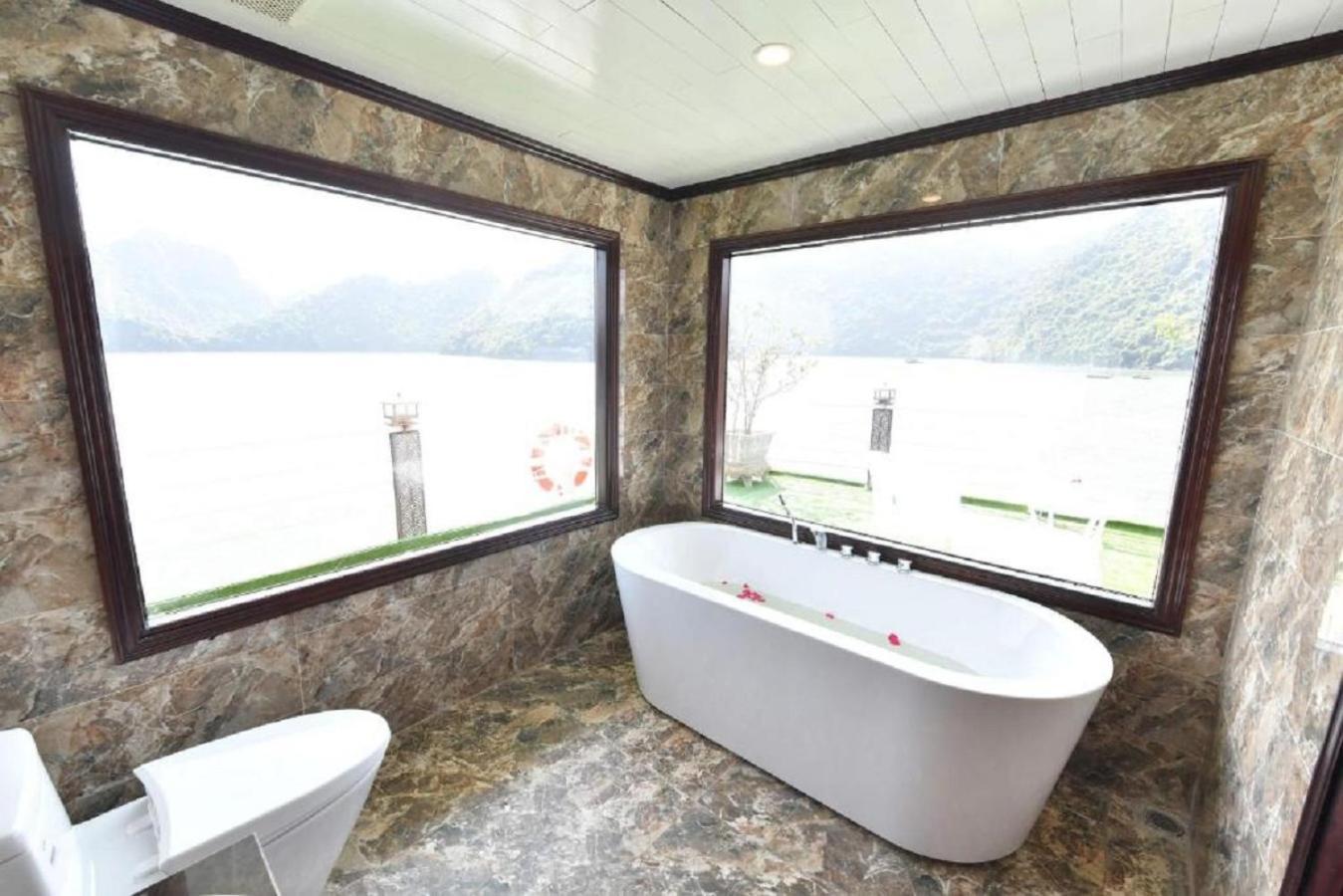 下龍 Halong Sapphire Cruises酒店 外观 照片