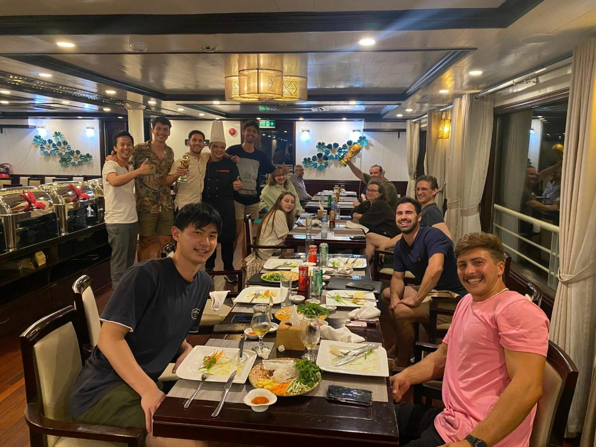 下龍 Halong Sapphire Cruises酒店 外观 照片