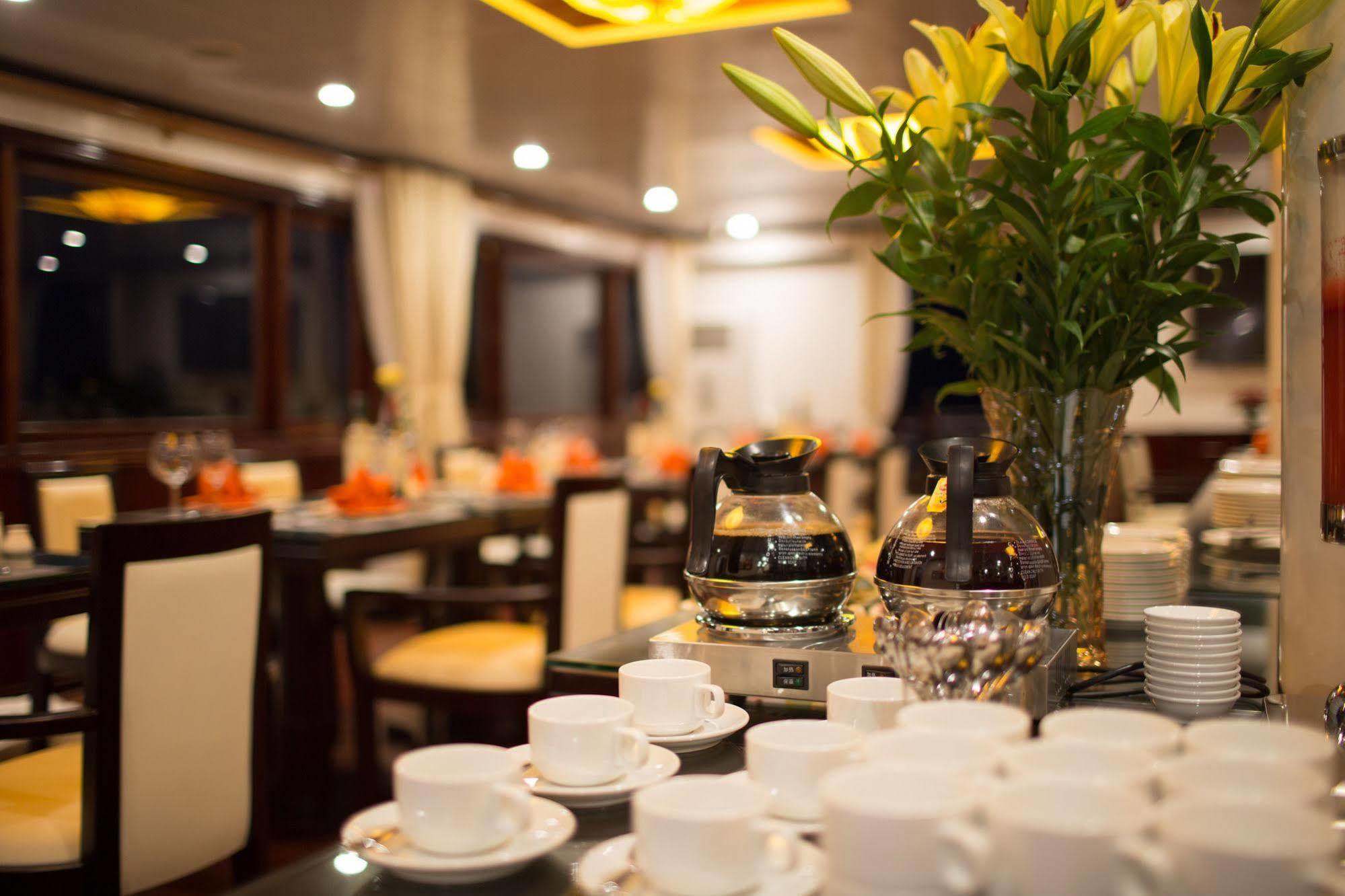 下龍 Halong Sapphire Cruises酒店 外观 照片